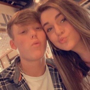 Meet your Posher, Christian